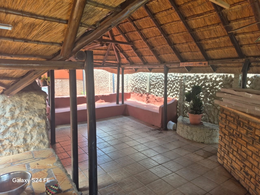 3 Bedroom Property for Sale in Geelhoutpark North West